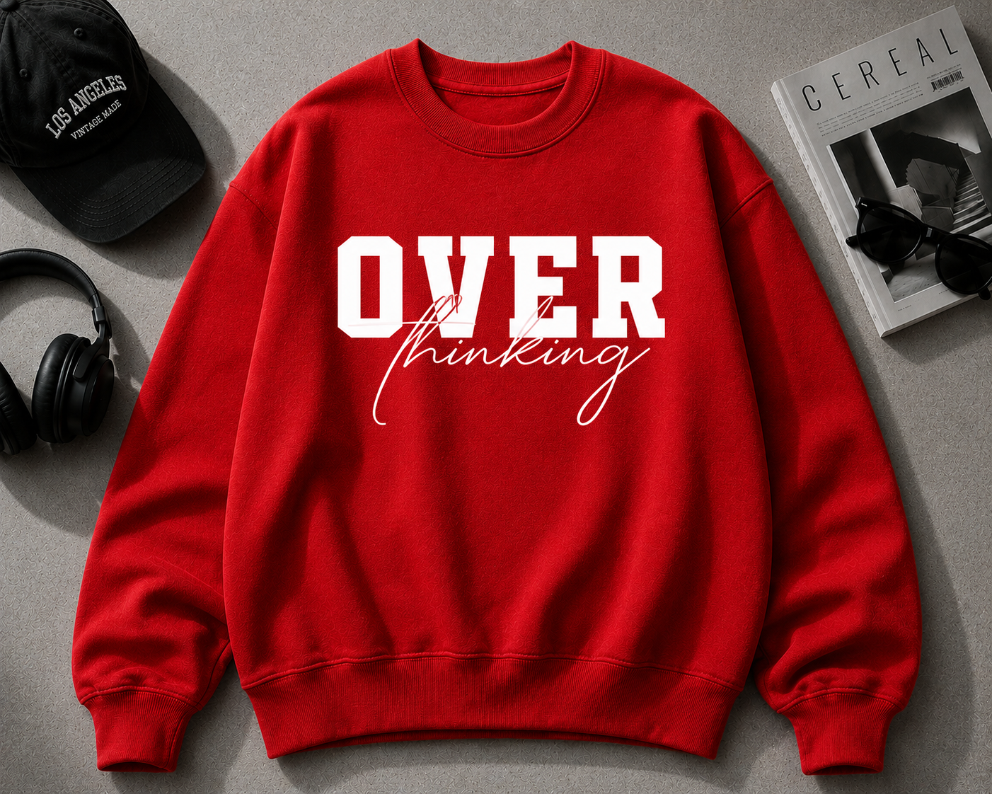 Trendy Overthinking Sweatshirt voor Volwassenen – Comfortabele Katoen-Polyester Mix in Zwart Met Opvallende Rood-Witte Tekst