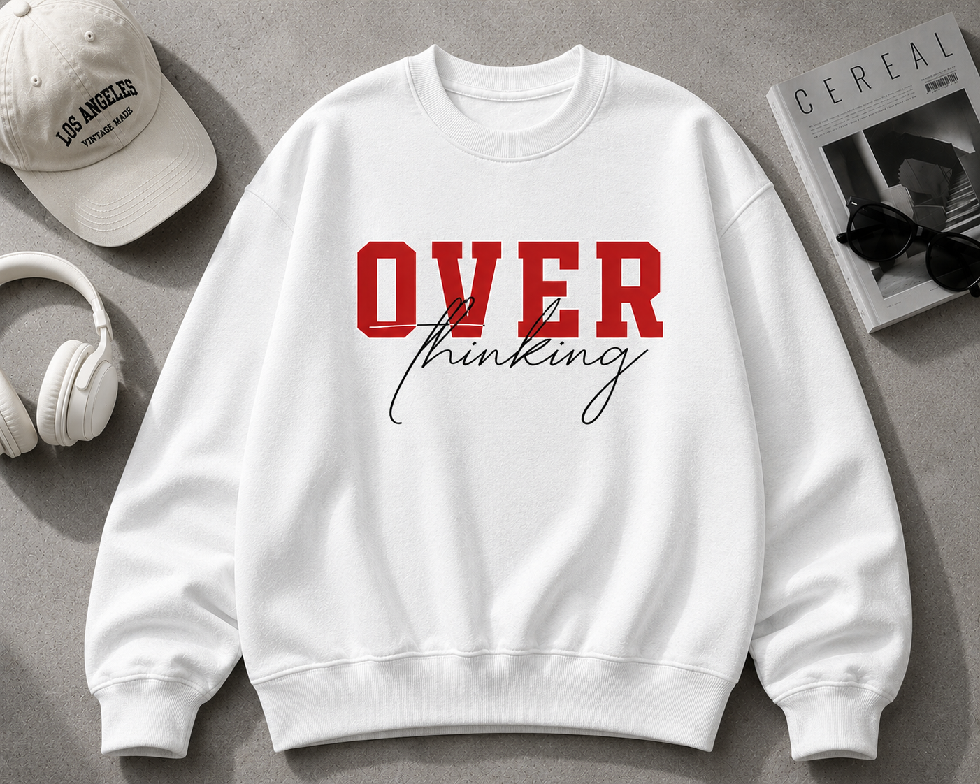 Trendy Overthinking Sweatshirt voor Volwassenen – Comfortabele Katoen-Polyester Mix in Zwart Met Opvallende Rood-Witte Tekst