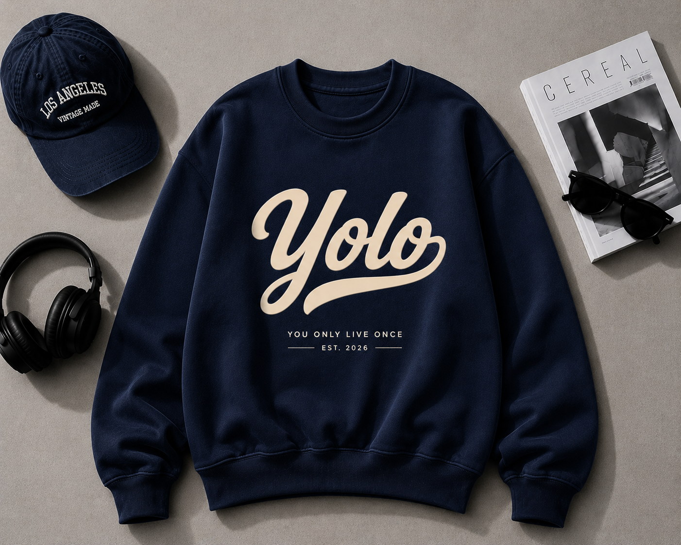 Trendy Koningsblauw Sweatshirt met 'Yolo' Print – Comfortabel & Stijlvol Streetwear voor Jongeren en Volwassenen