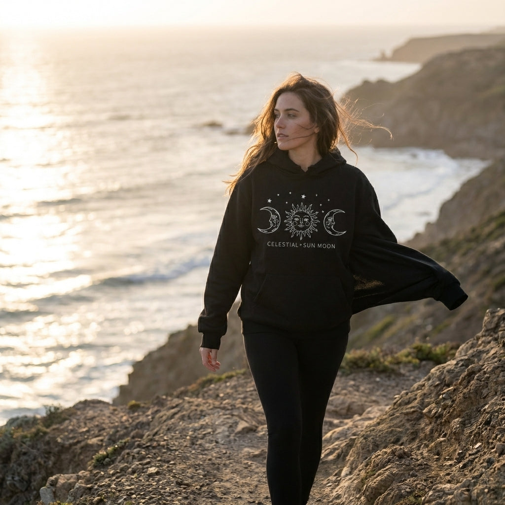 Dames Hoodie met Zon en Maan Print –  Celestial Streetwear Hoodie met Sterrenprint en Capuchon – Sweater voor Vrouwen
